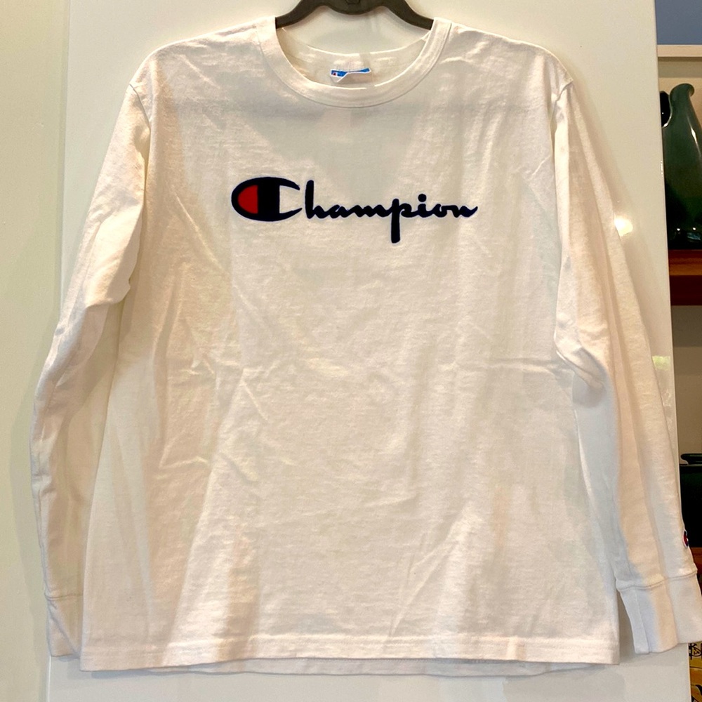 VTG Champion long sleeved cotton t shirt tee 100% cotton unisex mens ladies logo